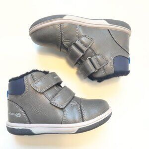 NWOB: Geox Boy's Flick 52 Velcro Insulated High Top Bootie Sneaker, Size 8.5